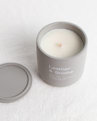 Nến thơm The Muse - Leather & Smoke - Hương Nước Hoa Nam