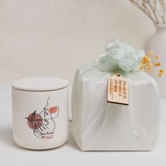 Set quà nến thơm gói khăn voan & tag gỗ 200g