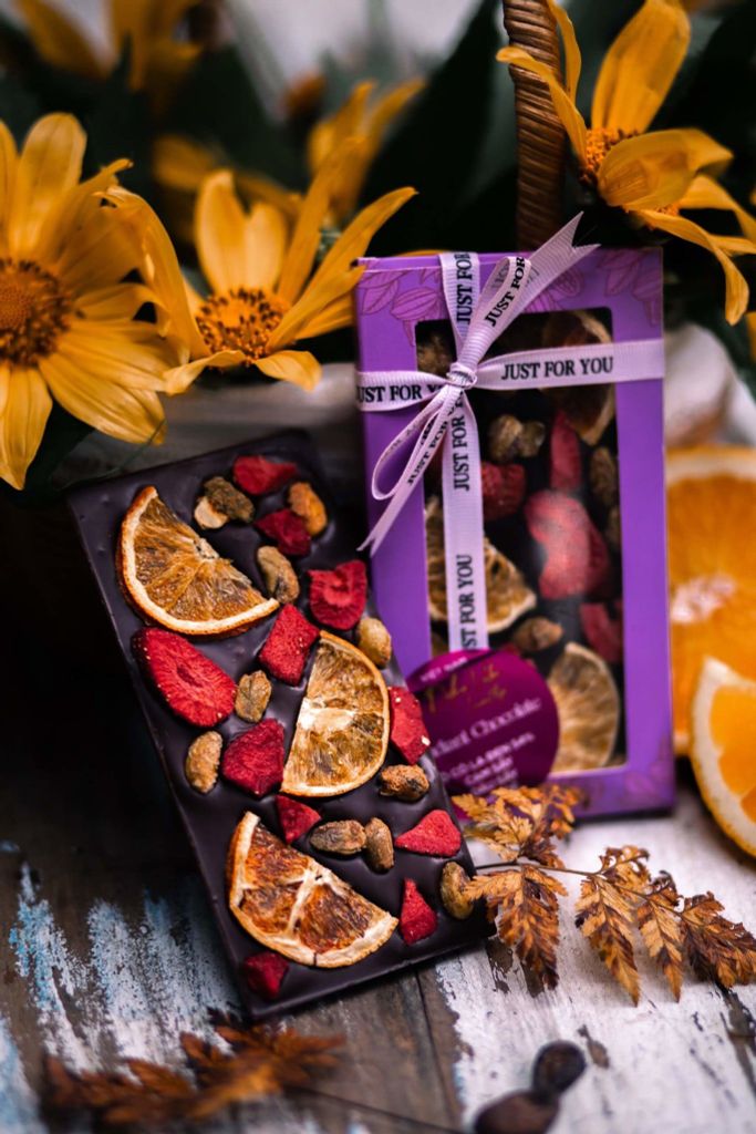 Thanh mendiant Sô cô la trái cây và hạt dẻ cười 100gr