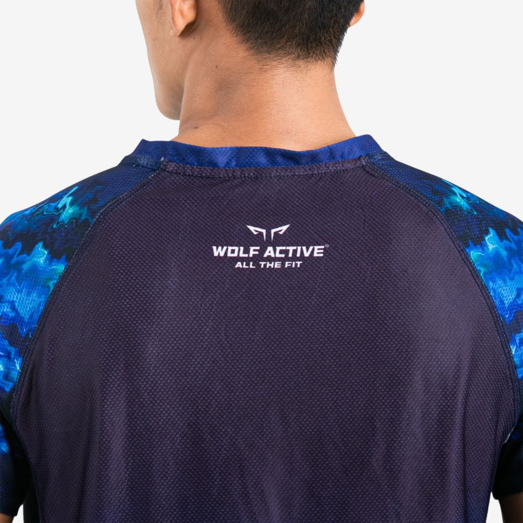 Áo Thun Nam Chạy Bộ Wolf Active Dark Fern 261, Form Mạnh Mẽ, Chất Vải Nhẹ, Thiết Kế Đẳng Cấp