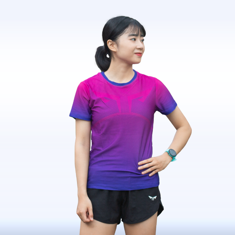 Áo Chạy Bộ Nữ Wolf Active Run Original 73, Áo Chạy Bộ Chất Vải Wolf Active, Quick Dry, Co Giãn 4 Chiều, Form Áo Tôn Dáng
