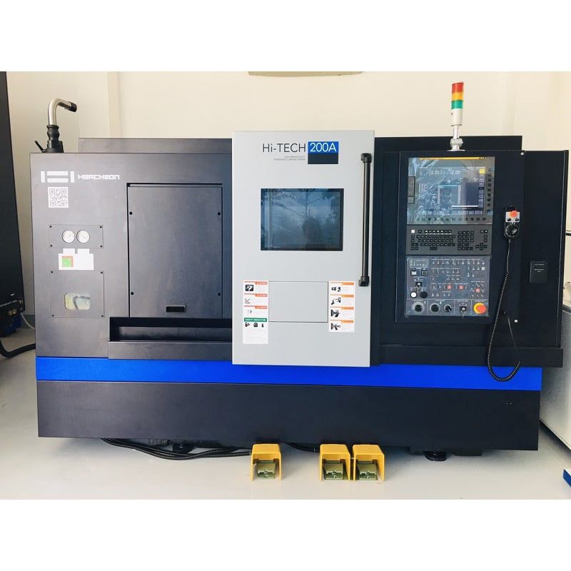  Hi-TECH 200 | MÁY TIỆN NGANG BĂNG HỘP CHUCK 8