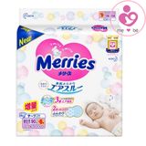 Tã dán Merries size Newborn NB 90+6 miếng cho bé dưới 5kg