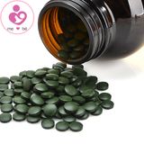Tảo xoắn Spirulina tem đỏ của Nhật Bản lọ 2200 viên