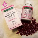 Viên uống đẹp da, tóc và móng Nature’s Bounty Hair Skin & Nails Argan Oil Infused của Mỹ lọ 250 viên