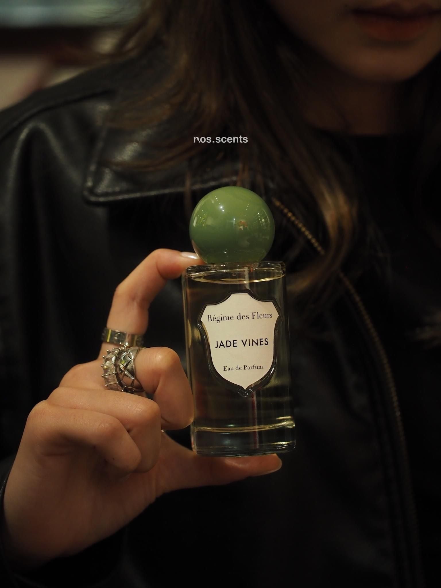  Régime des Fleurs Jade Vines 