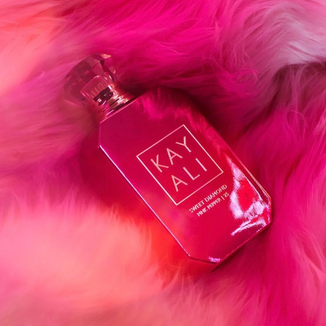  Kayali Sweet Diamond Pink Pepper 