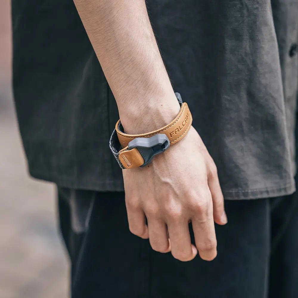Dây đeo cổ tay Ulanzi Falcam Maglink Quick Magnetic Buckle