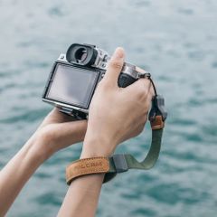 Dây đeo cổ tay Ulanzi Falcam Maglink Quick Magnetic Buckle