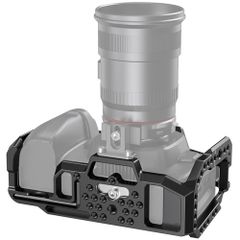 SmallRig 3130 Full Cage và báng tay cầm Blackmagic Camera 4K và 6K