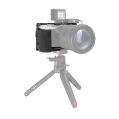 SmallRig 3212 - Khung máy ảnh cỡ nhỏ cho Sony A7C , có tay cầm bên