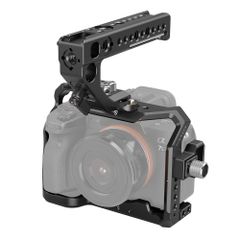 Khung  SmallRig 3009B đi kèm tay cầm dành cho Sony Alpha 7S III
