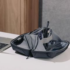 Ba lô máy ảnh vỏ cứng Ulanzi BP10