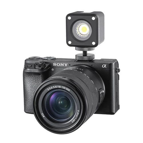 Ulanzi L2 - Đèn LED chống thấm nước Cute Lite