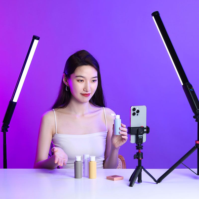 Ulanzi VL119 Đèn ống tube cầm tay - Công suất 10W RGB