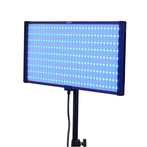 Đèn NANLITE PavoSlim 120B / 120C RGBWW