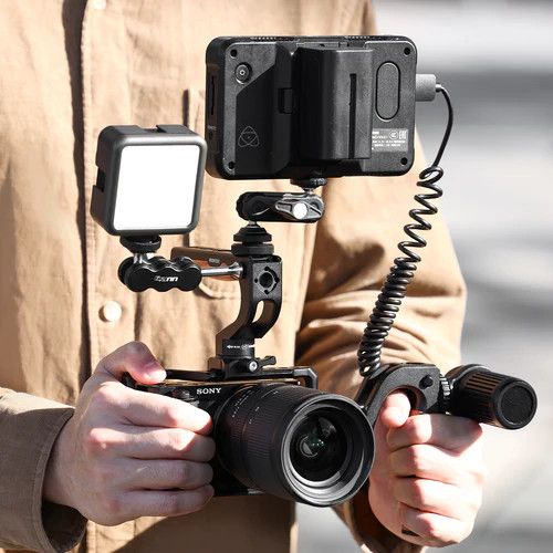 Ulanzi Woodpecker 3171 . Tay cầm trên, có thể xoay 360°