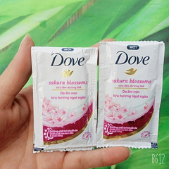 DOVE Sữa Tắm Ẩm Mịn Ngọt Ngào (Hồng) 12x6g