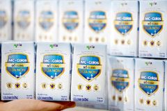 Sữa dinh dưỡng bổ sung sữa non Mộc Châu Colos Mộc Châu Milk 110ml