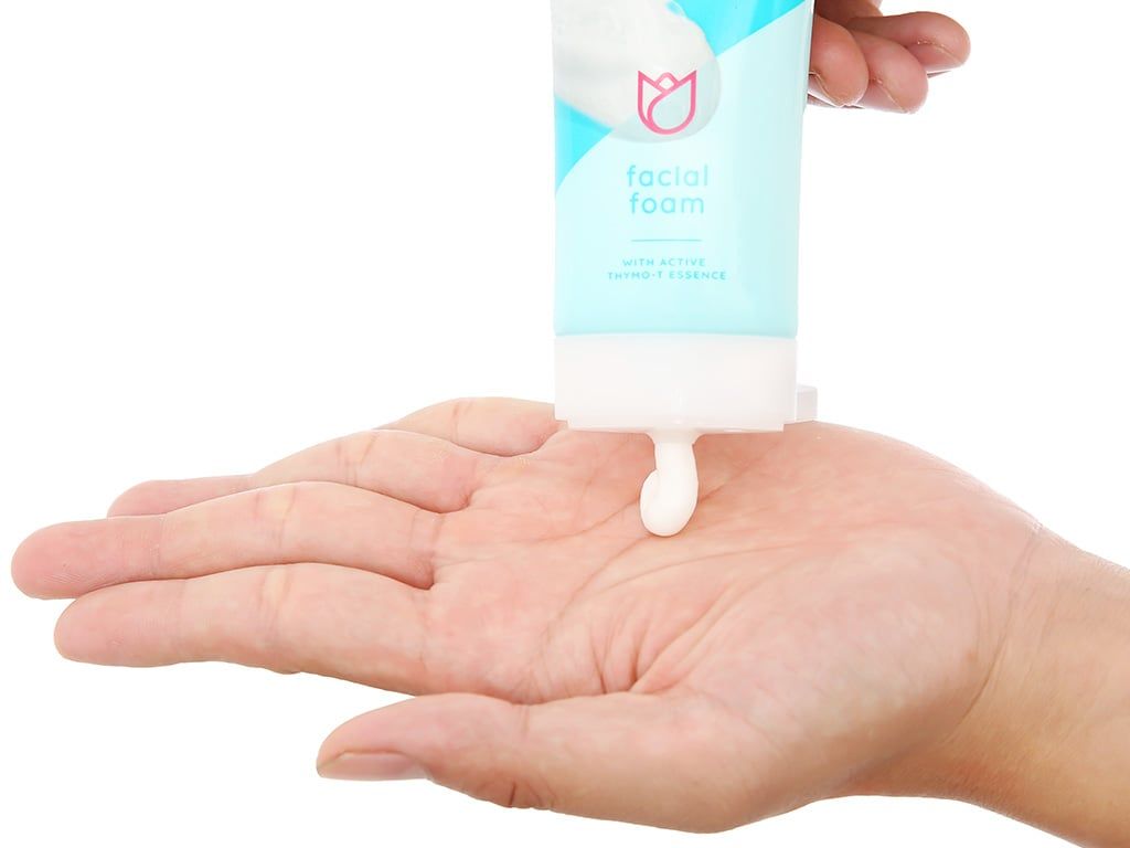 POND'S Sữa Rửa Mặt Ngừa Mụn 50g