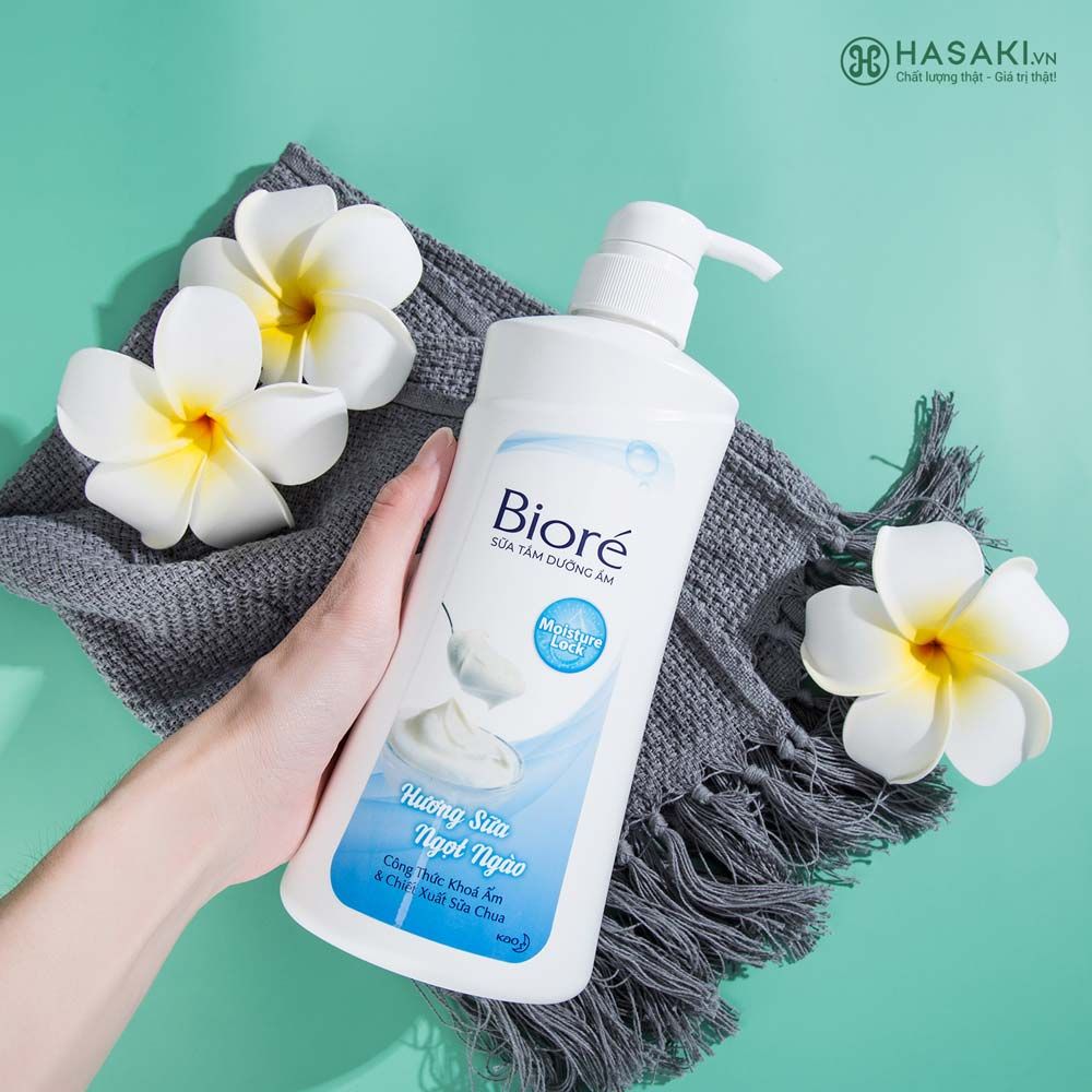 Sữa Tắm Bioré Dưỡng Ẩm Mịn Da Hương Sữa 530g