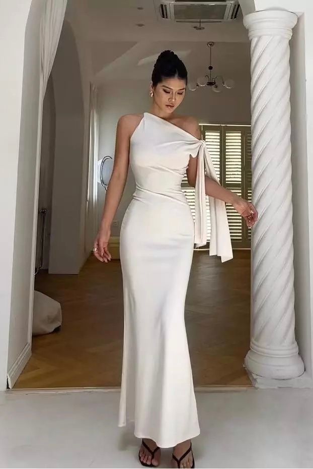 (NT) ĐẦM BODY DÀI LỆCH VAI CỘT DÂY 1 BÊN