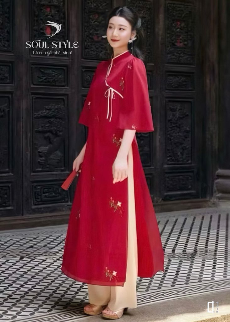 SET ÁO DÀI CÁCH TÂN VOAN TƠ ĐỎ THÊU HOA VIỀN VÀNG 1 BÊN