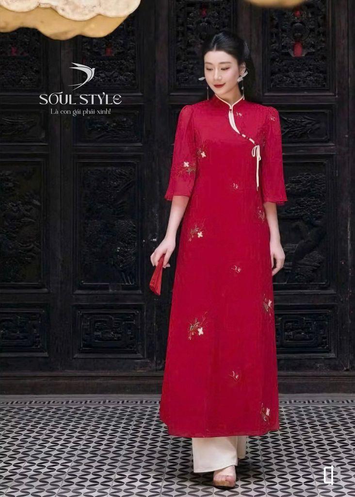 SET ÁO DÀI CÁCH TÂN VOAN TƠ ĐỎ THÊU HOA VIỀN VÀNG 1 BÊN