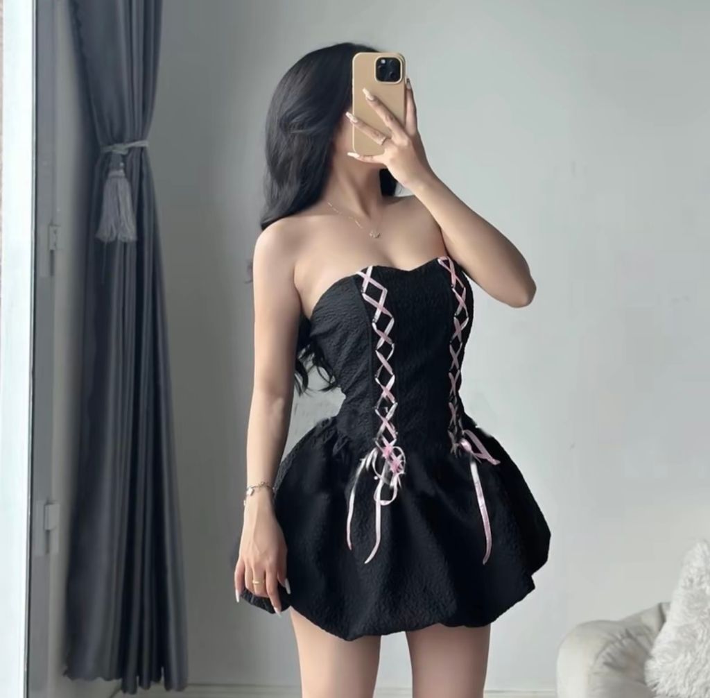 ĐẦM BÍ CÚP NGỰC ĐAN DÂY