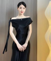 ĐẦM TIỆC PHI LỤA BÓNG DÁNG DÀI BẸT VAI CỘT NƠ LỆCH VAI