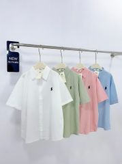 ÁO SƠ MI LỤA CÁT NGẮN TAY THÊU NGỰA NGỰC TRÁI