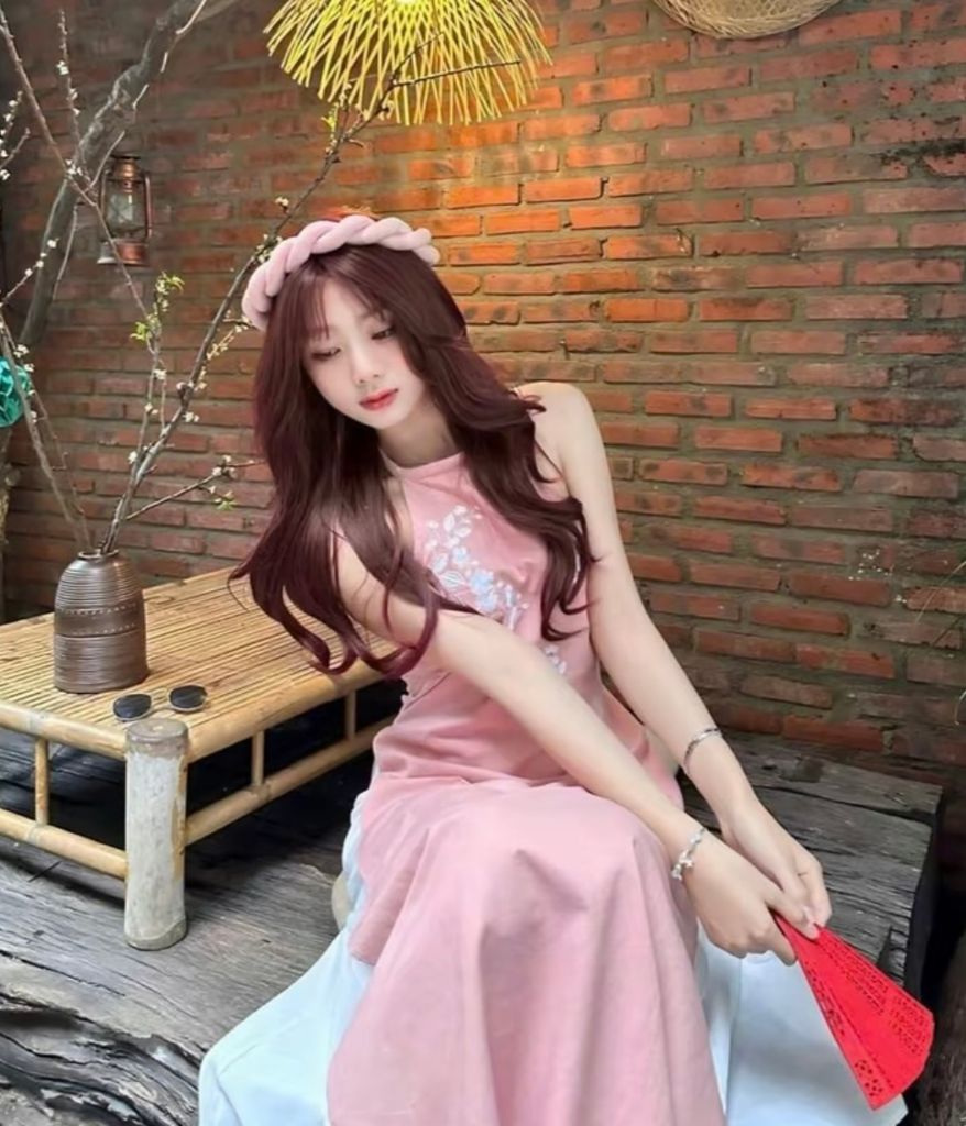 SET ÁO DÀI CÁCH TÂN CỔ YẾM KÈM QUẦN ỐNG RỘNG CỰC ĐẸP