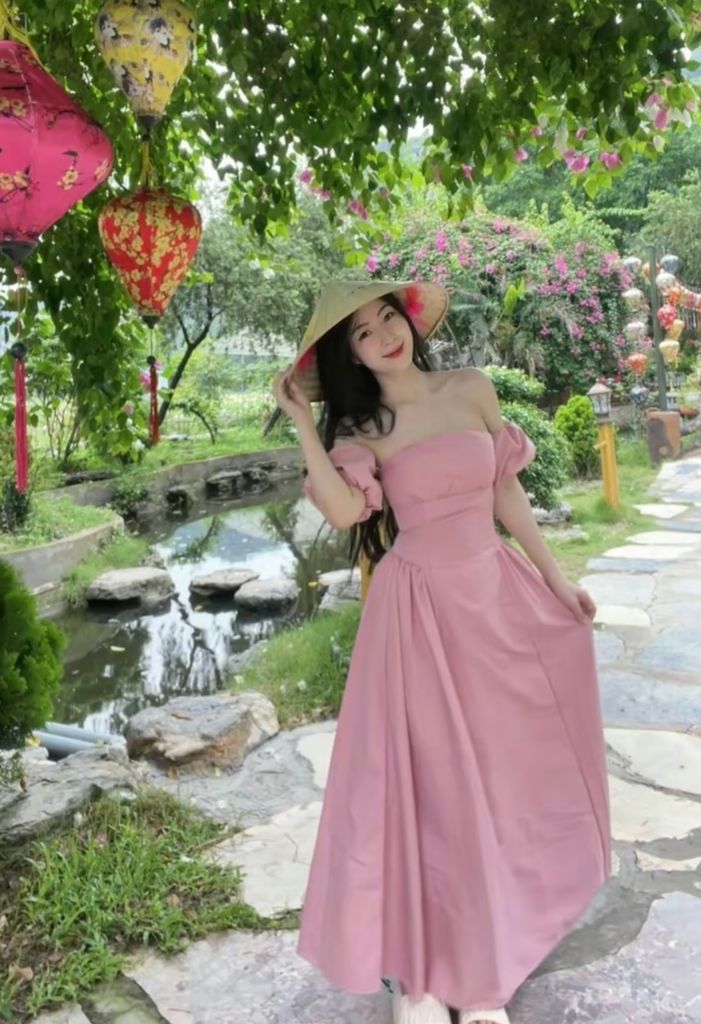ĐẦM CÚP NGỰC THON EO DÁNG XOÈ DÀI TAY RỜI