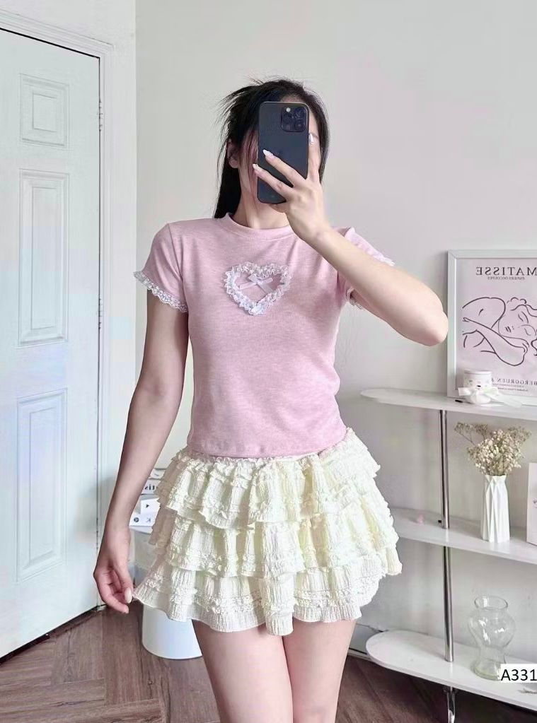 ÁO THUN FORM ÔM PHỐI REN TRÁI TIM COQUETTE