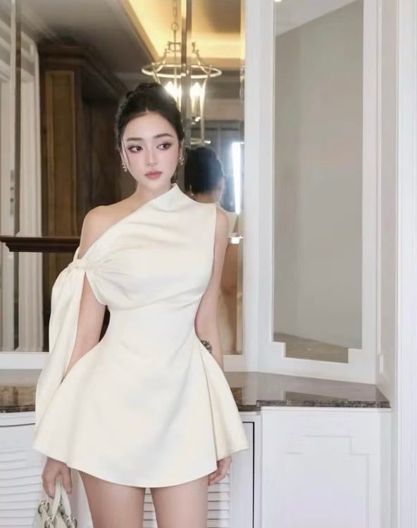 ĐẦM XÒE LỆCH VAI BUỘC NƠ KÈM TAG NƠ