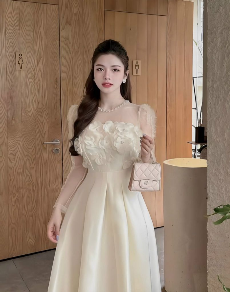 ĐẦM XÒE DÀI HOA NGỰC ĐÍNH NGỌC TRAI