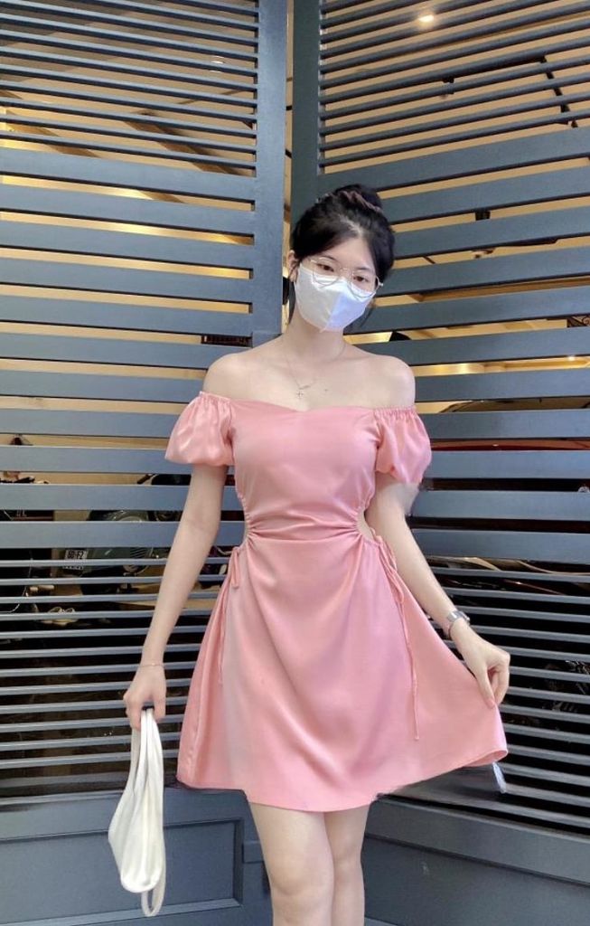 FREESIZE ĐẦM LỤA RÚT EO BẸT VAI NGẮN