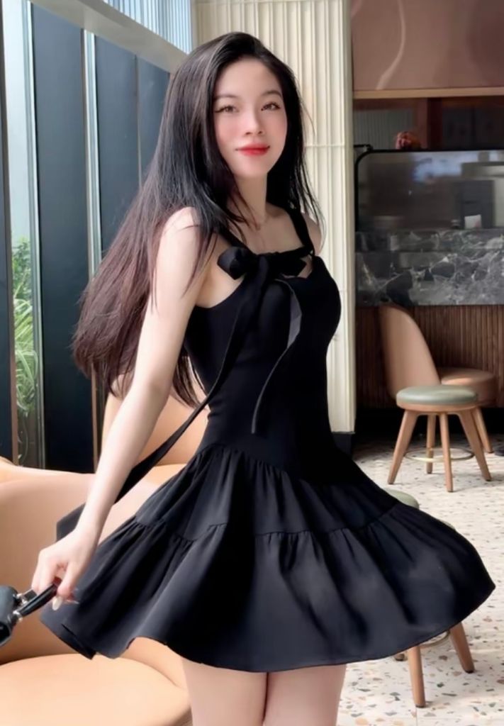 ĐẦM XÒE HAI DÂY BUỘC NƠ 1 BÊN KENVI DRESS