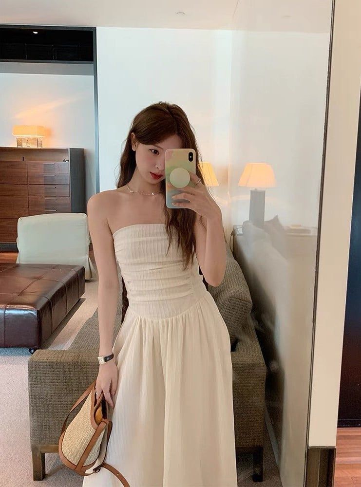 ĐẦM CÚP NGỰC XẾP LY 2 DÂY LOU DRESS