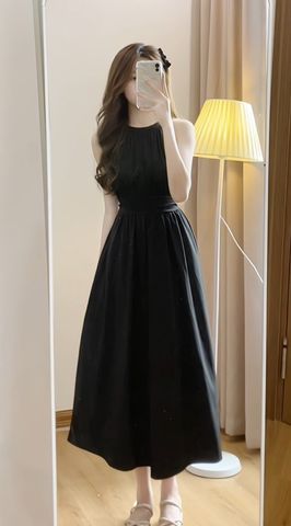 ĐẦM MAXI CỔ YẾM NHÚN EO ĐEN DÁNG DÀI