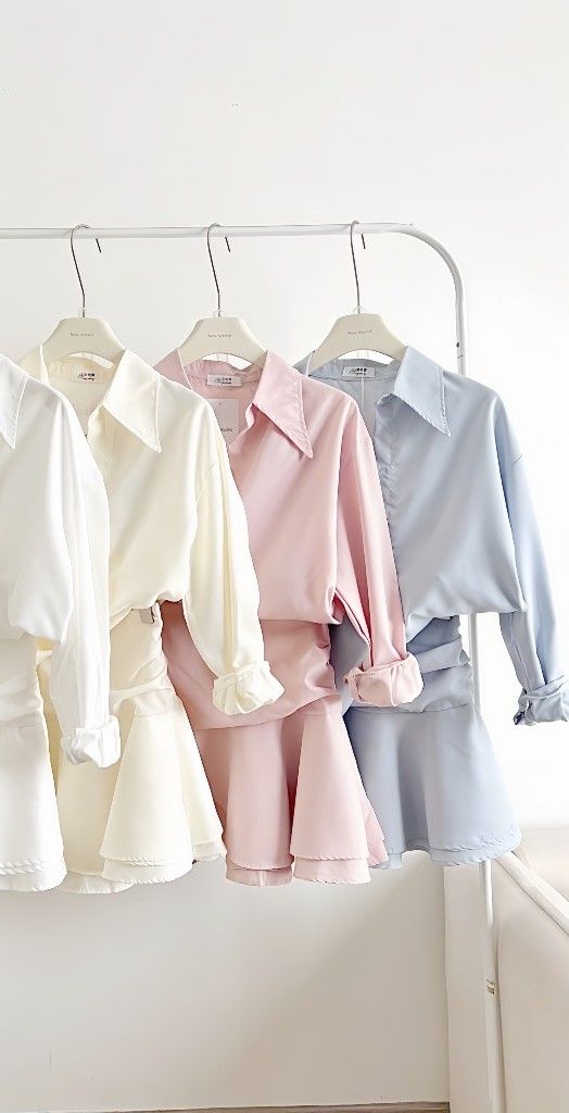 SET ÁO SƠ MI TAY DÀI KÈM CHÂN BÁY TẦNG NHÚN EO MÀU PASTEL