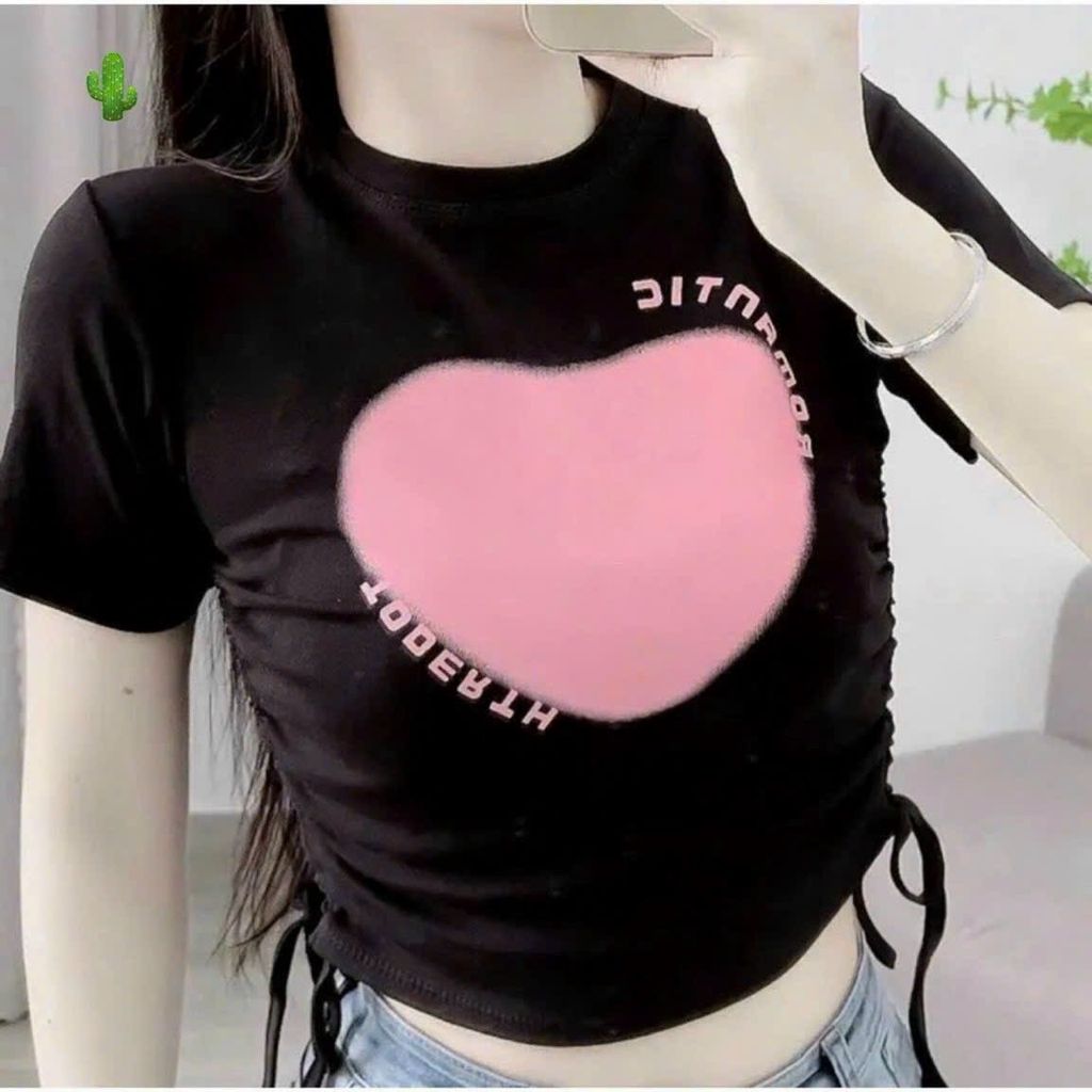 ÁO THUN CROPTOP RÚT DÂY TIM LỚN