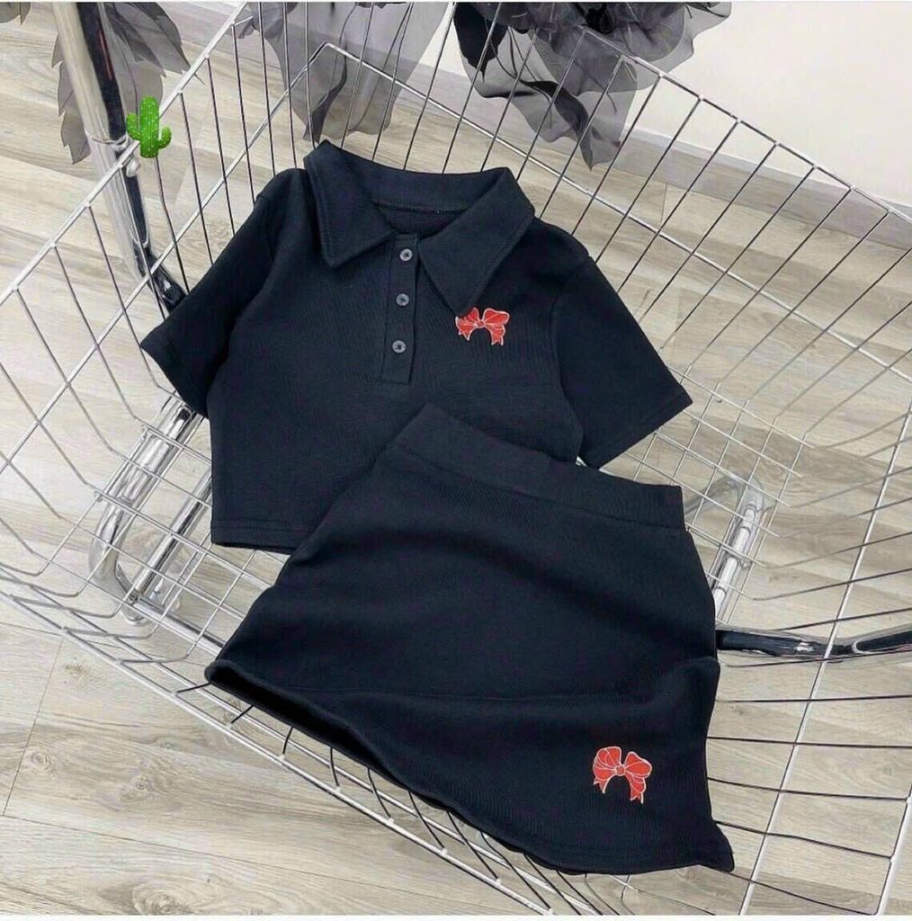 SET THUN POLO THÊU NƠ ÁO CROPTOP CHÂN VÁY