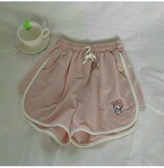 QUẦN SHORT THUN DA CÁ PHỐI VIỀN THÊU HÌNH