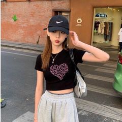 ÁO THUN CROPTOP BLACK PINK TIM