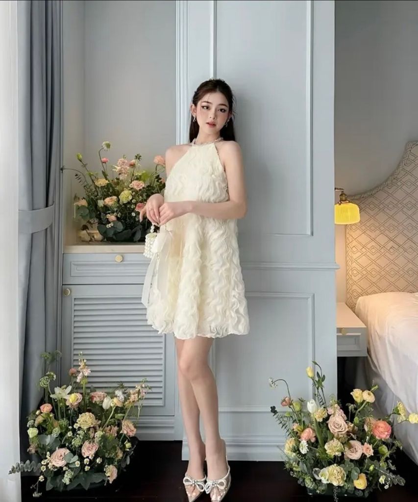 ĐẦM SÓNG CỔ YẾM PHỐI ĐÁ DÁNG XÒE NGẮN