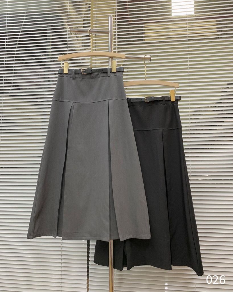 CHÂN VÁY XẾP LI CHÉO XƯỚC DÁNG A DÀI