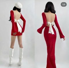 ĐẦM ĐỎ THUN GÂN BODY HỞ LƯNG CỘT EO TRẮNG NGẮN