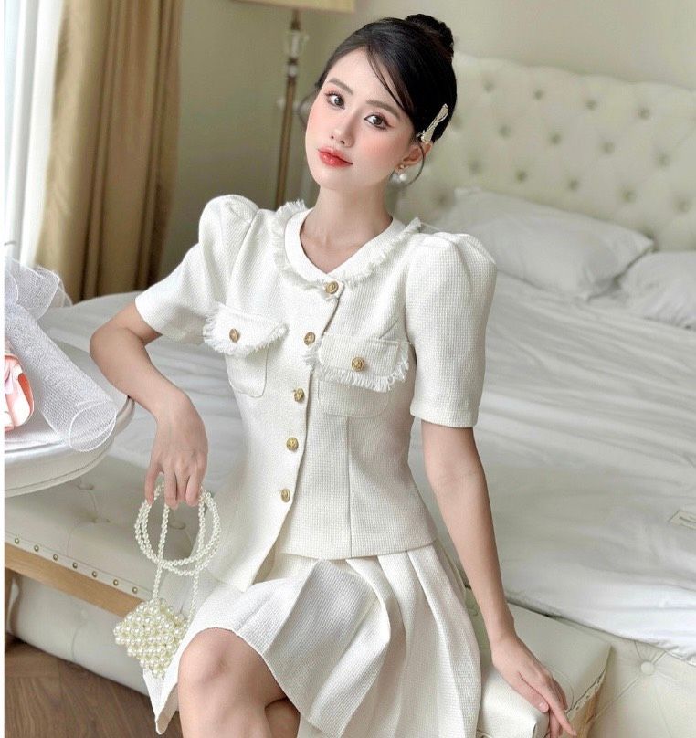 SET ÁO KÈM CHÂN VÁY DẠ LỆCH TÀ CÚT ĐỒNG