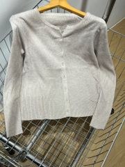 ÁO LEN TAY DÀI KHÔNG CỔ CÀI NÚT